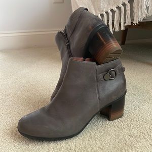 Gray Dansko boots -size 39